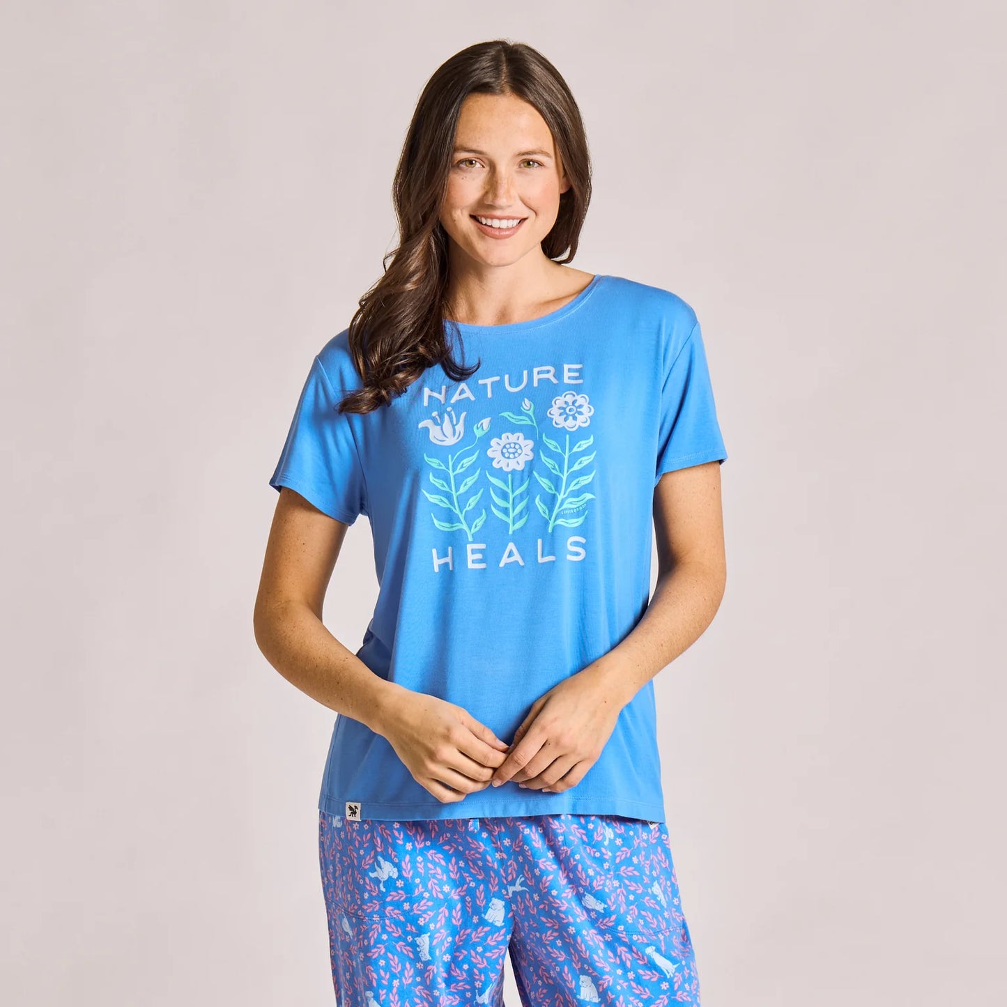 W Lightweight Sleep TEE NATURE HEALS FLORAL