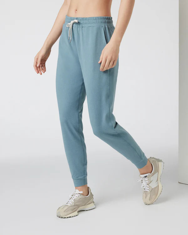 Vuori Womens Performance Jogger Smoke Blue Heather