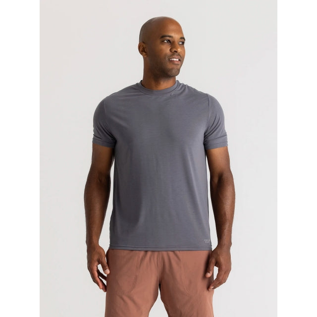 Men's Elevate Lightweight Tee Free Fly