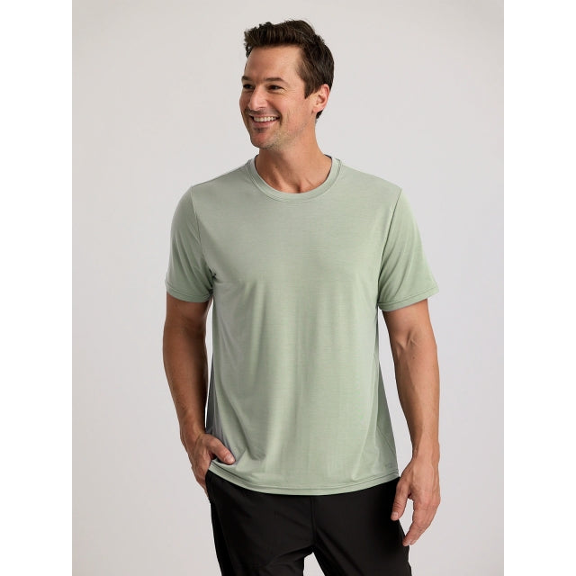 Men's Elevate Lightweight Tee Free Fly