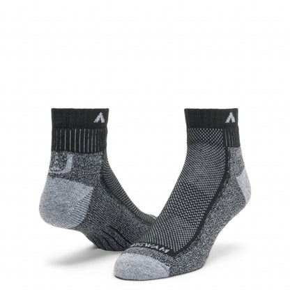 Wigwam Cool Lite Hiker Quarter Sock BLACK/GREY