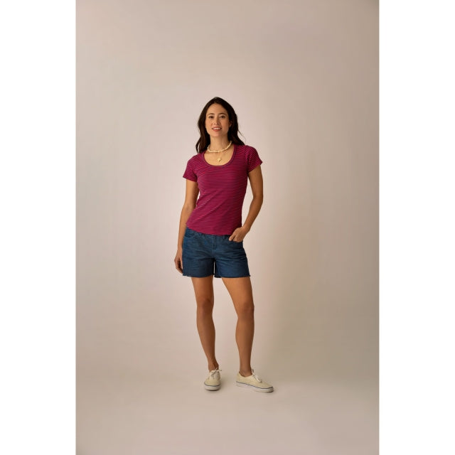 Womens Oahu 4" Short Carve Designs