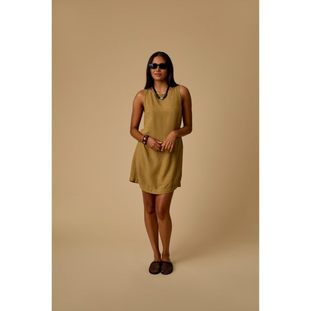 Womens Scottie Linen Dress Carve Designs