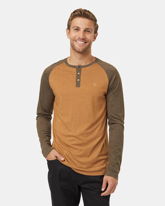 Tentree Men's Treeblend Classic Henley Longsleeve Camel Heather/Tundra Heather