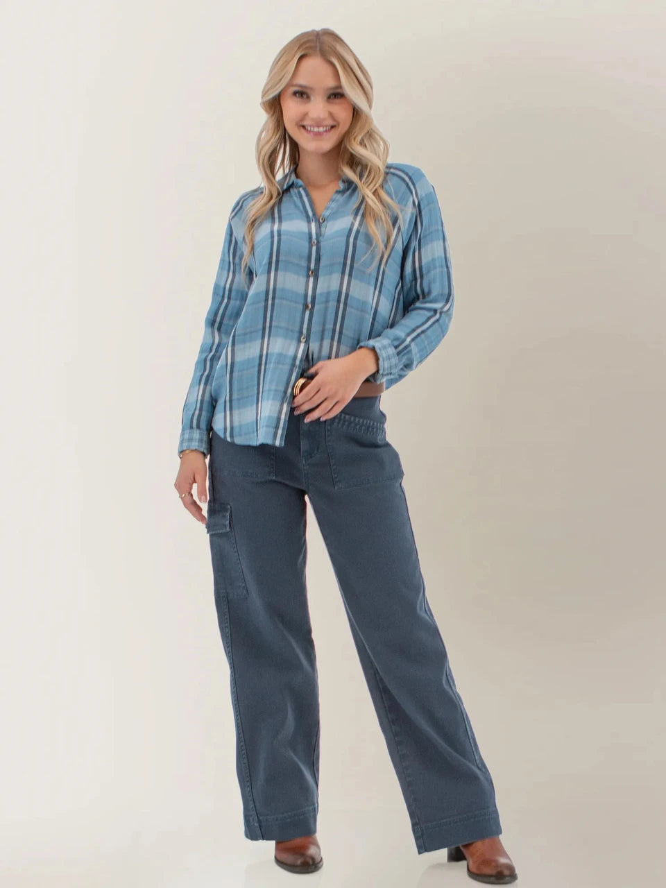 W Lark Top
