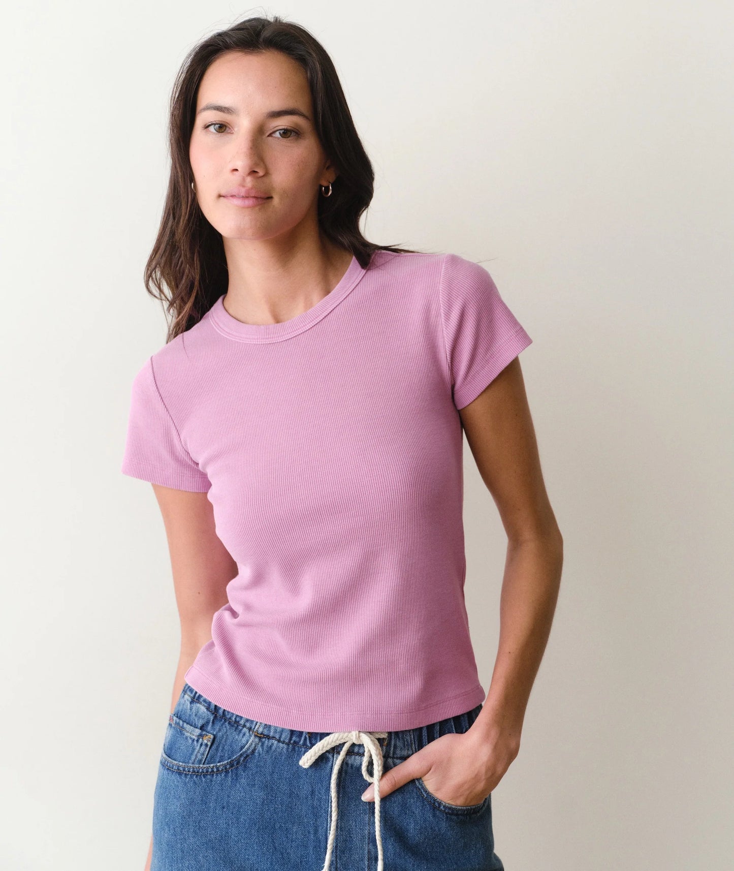 W Lexi Rib Sun-In Crew Tee
