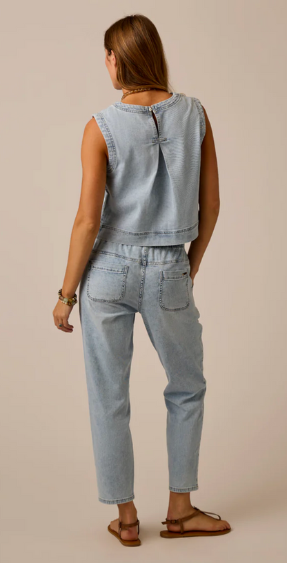 Womens Zoe Lightweight Denim Pant